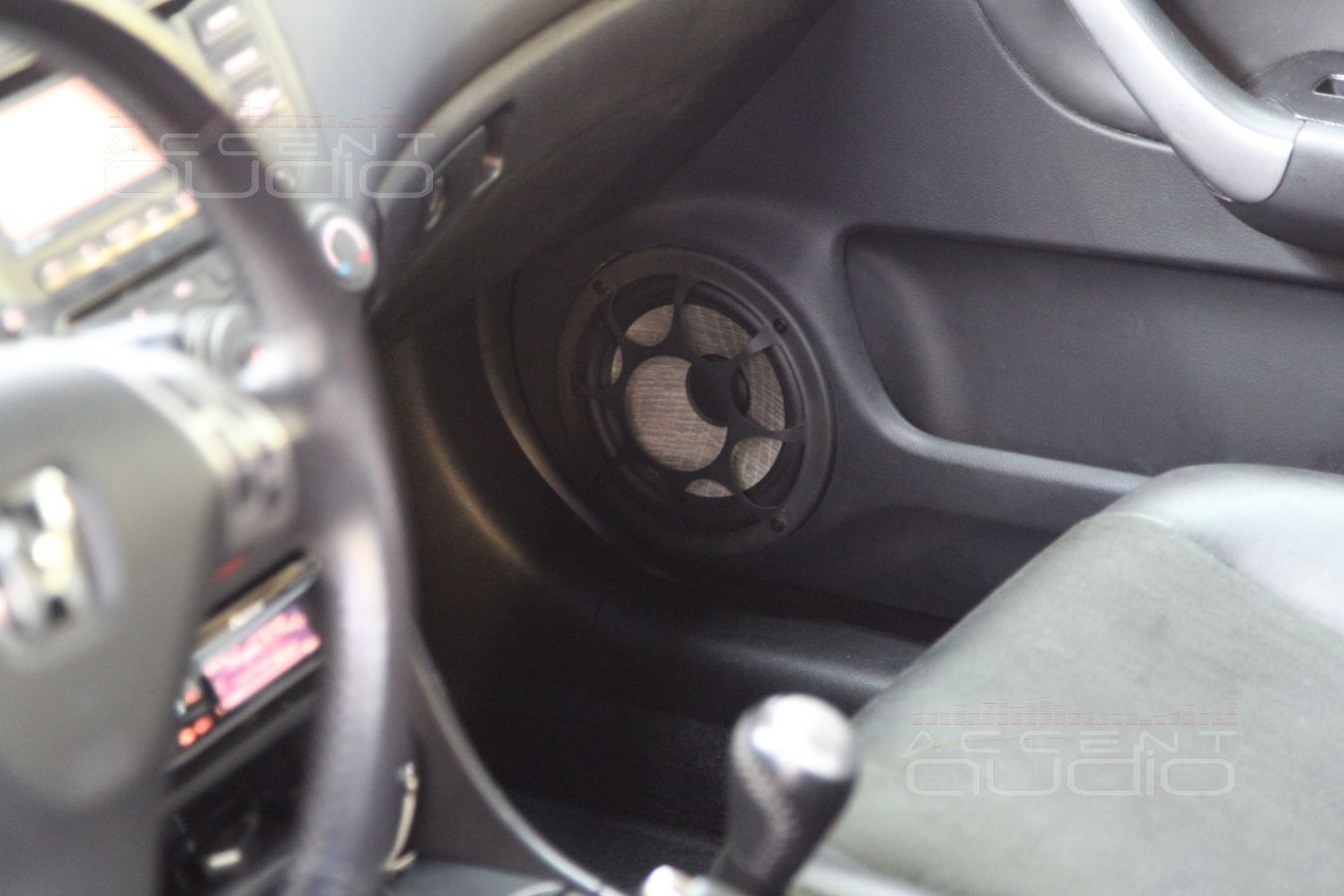 Установка акустики Focal Performance в Honda Accord 7