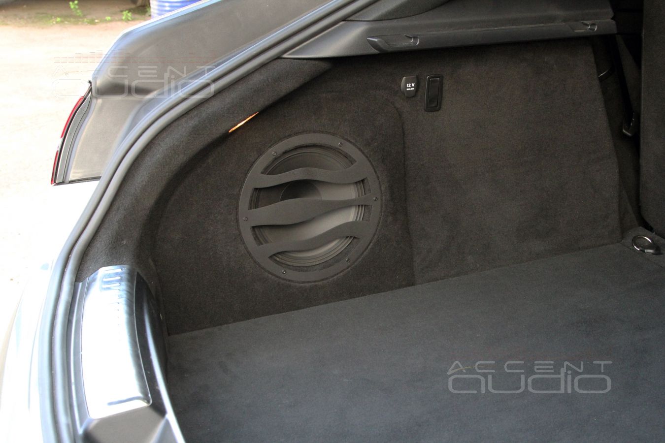 Сабвуфер стелс в Mercedes-Benz GLE Coupe