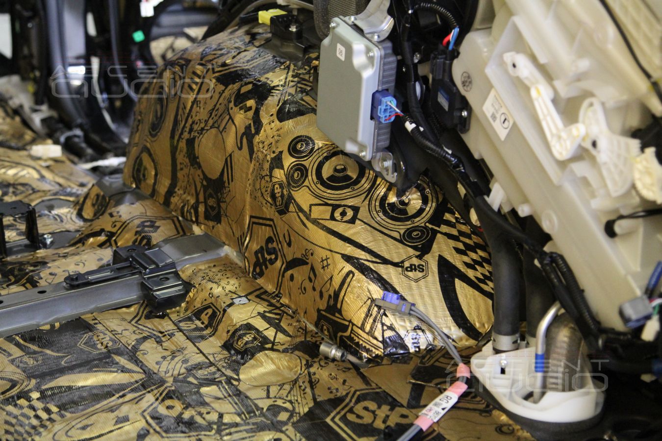 Правильная шумоизоляция Prado 150 