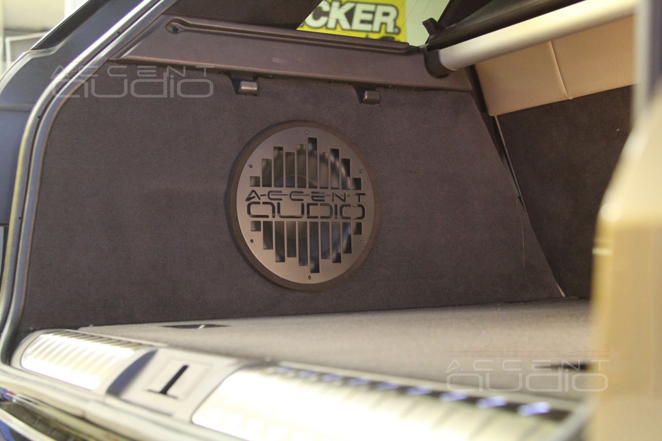 Сабвуфер Peerless XXLS-P835016 и его интеграция в RangeRover Sport