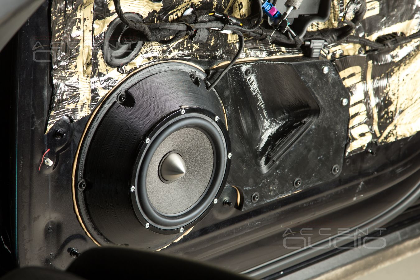 Update 2023: новая технология правильного монтажа мидбасовых динамиков в Audi Q7\Q8