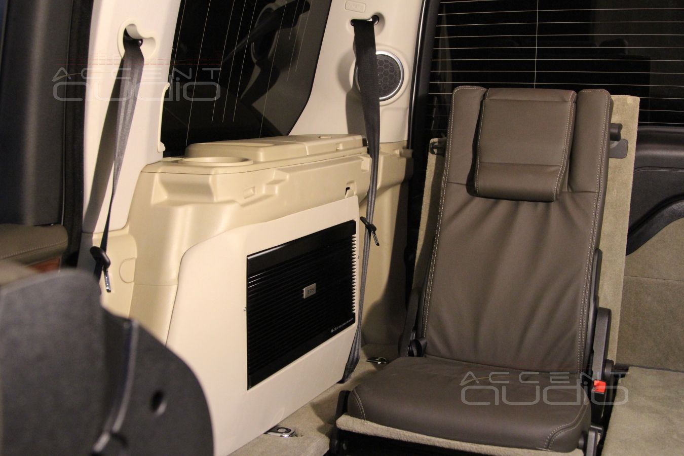 Установка усилителей E.O.S в Range Rover Discovery