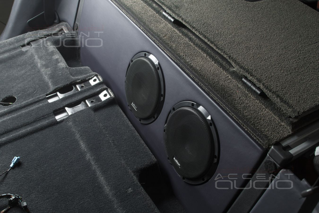 Синий, специальный, сдвоенный сабвуфер стелс для Bentley Bentayga