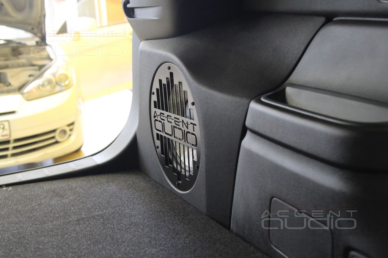 Встроенный сабвуфер Focal P25F