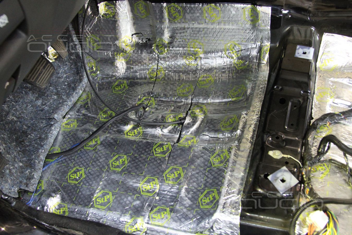 Hummer H3: система вооружения от MDLab