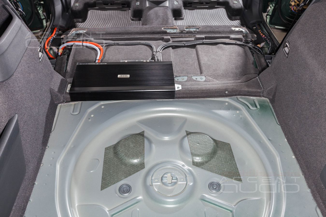 Установка усилителя и аудиопроцессора в Skoda KODIAQ