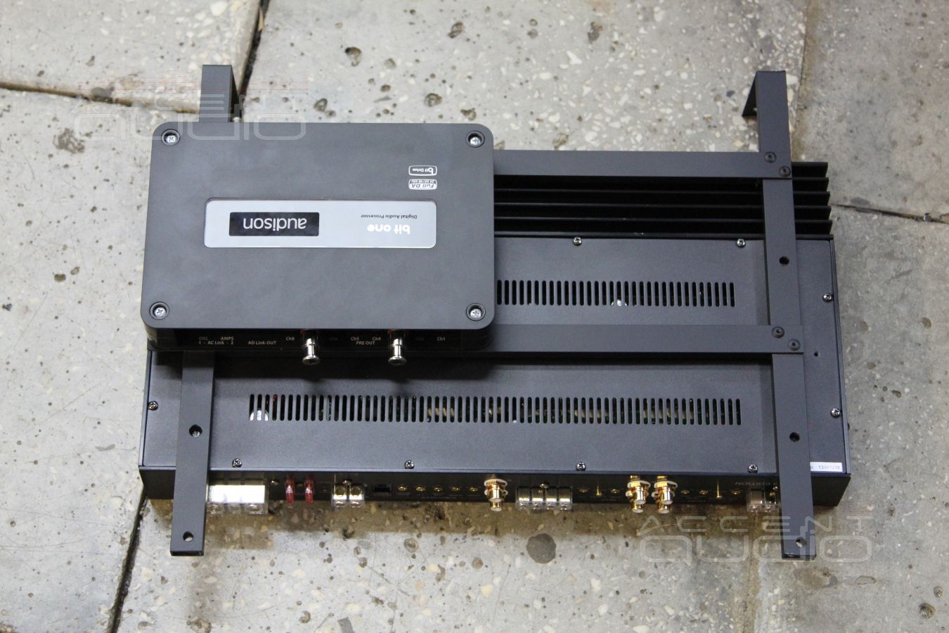 Американский звук в новом Ford Explorer 2014