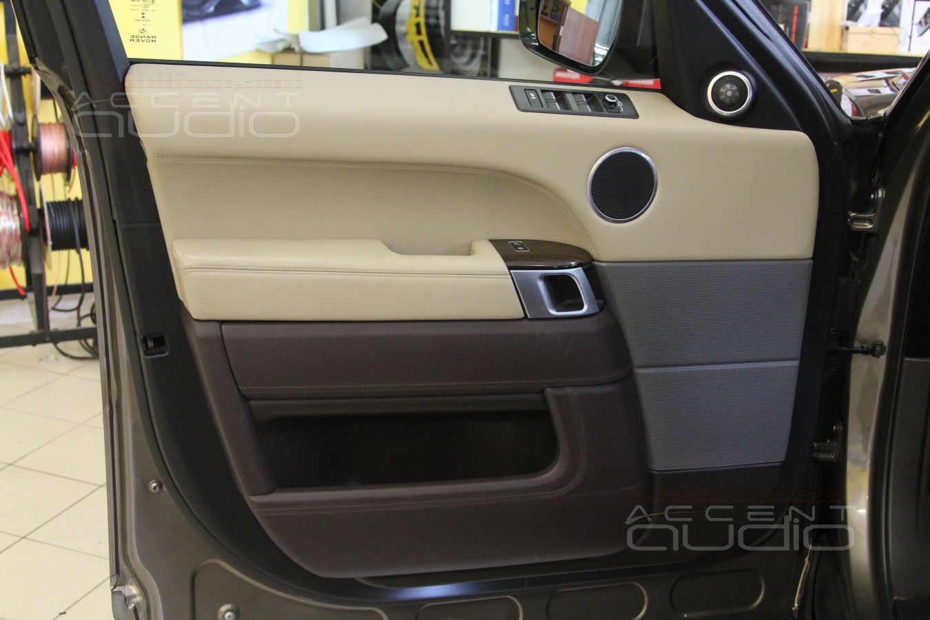 О том, как дизайн RangeRover Sport победил ScanSpeak 