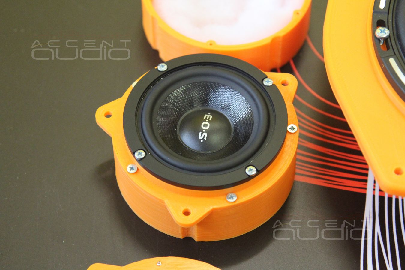 Объемы для среднечастотных динамиков: теперь проще, лучше, точнее