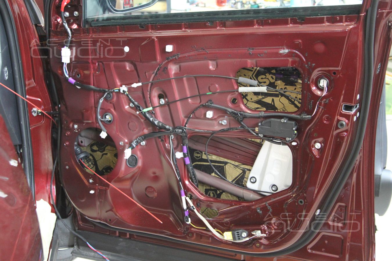 3D печать, установка фронтальной акустики и аудиоподготовка передних дверей Toyota Rav4 1. Виброизол