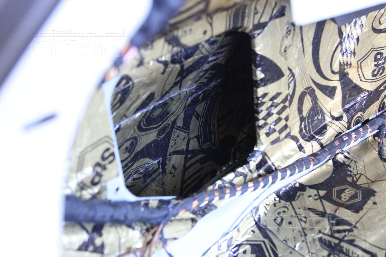 Шумоизоляция Volkswagen Tiguan 2017