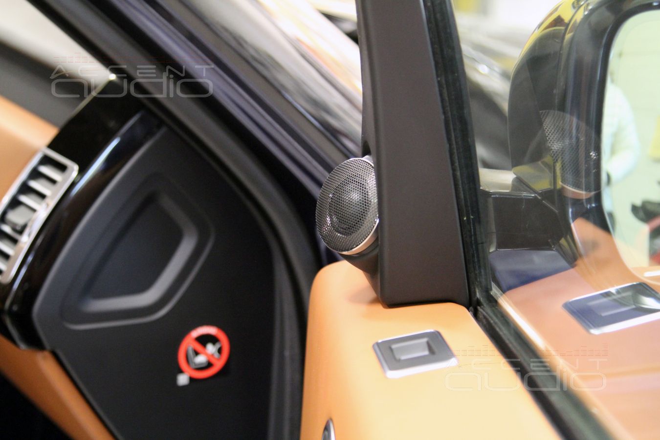 Установка твитеров Brax Matrix ML1 в Range Rover штатно !