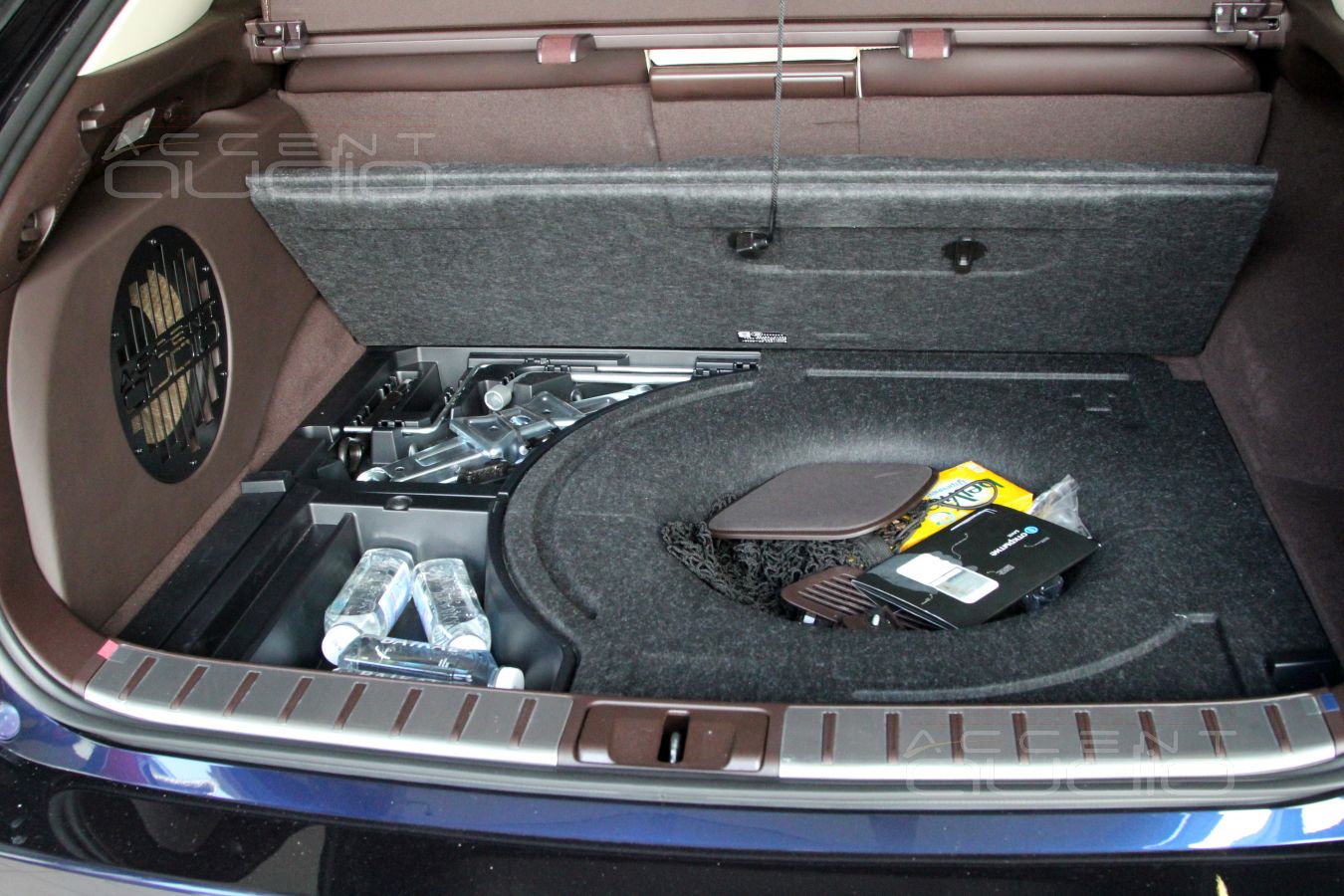 Сабвуфер-стелс