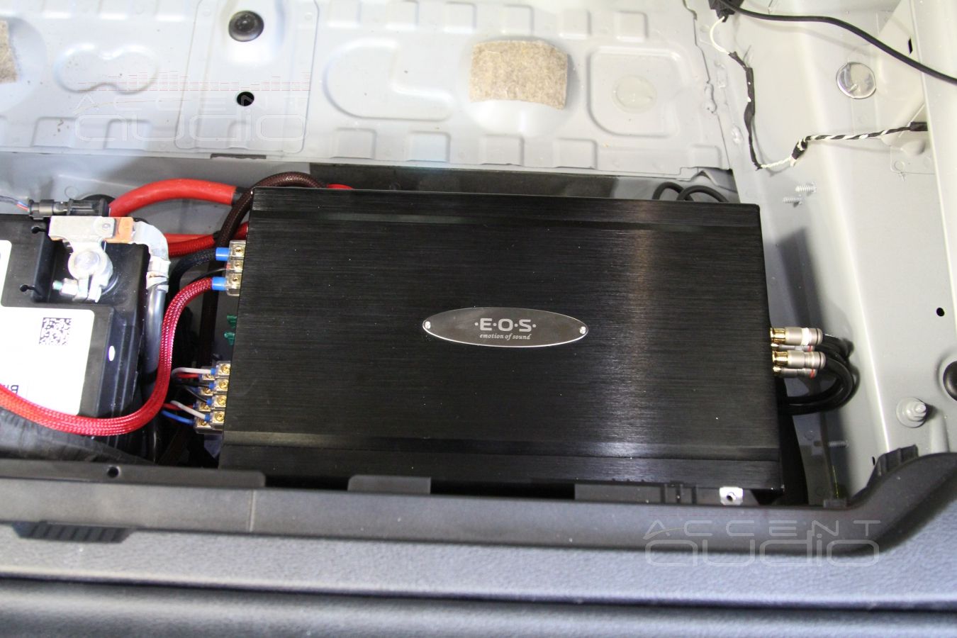 Установка усилителей в BMW X5