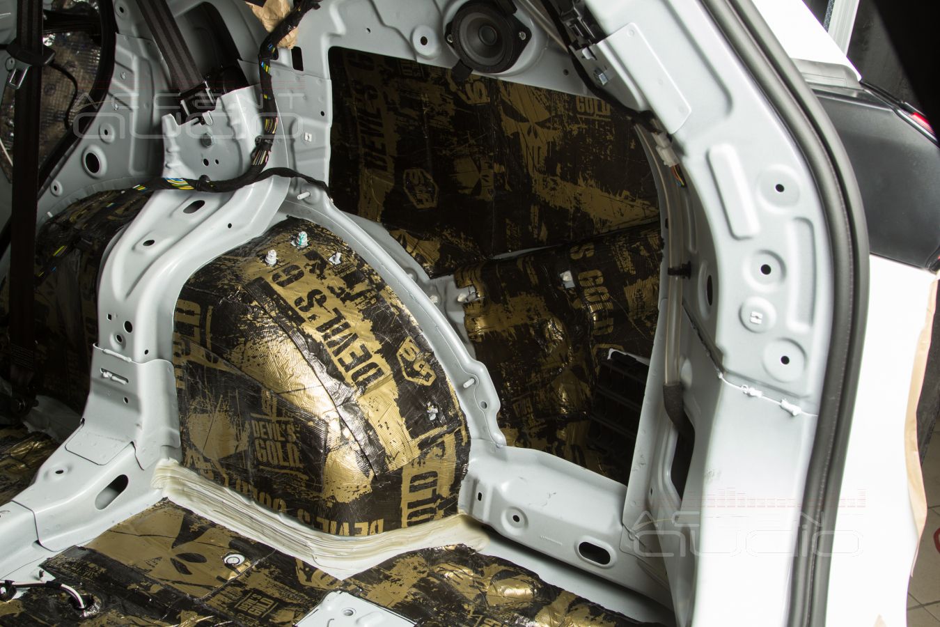 Шумоизоляция Chery Exceed и Tiggo