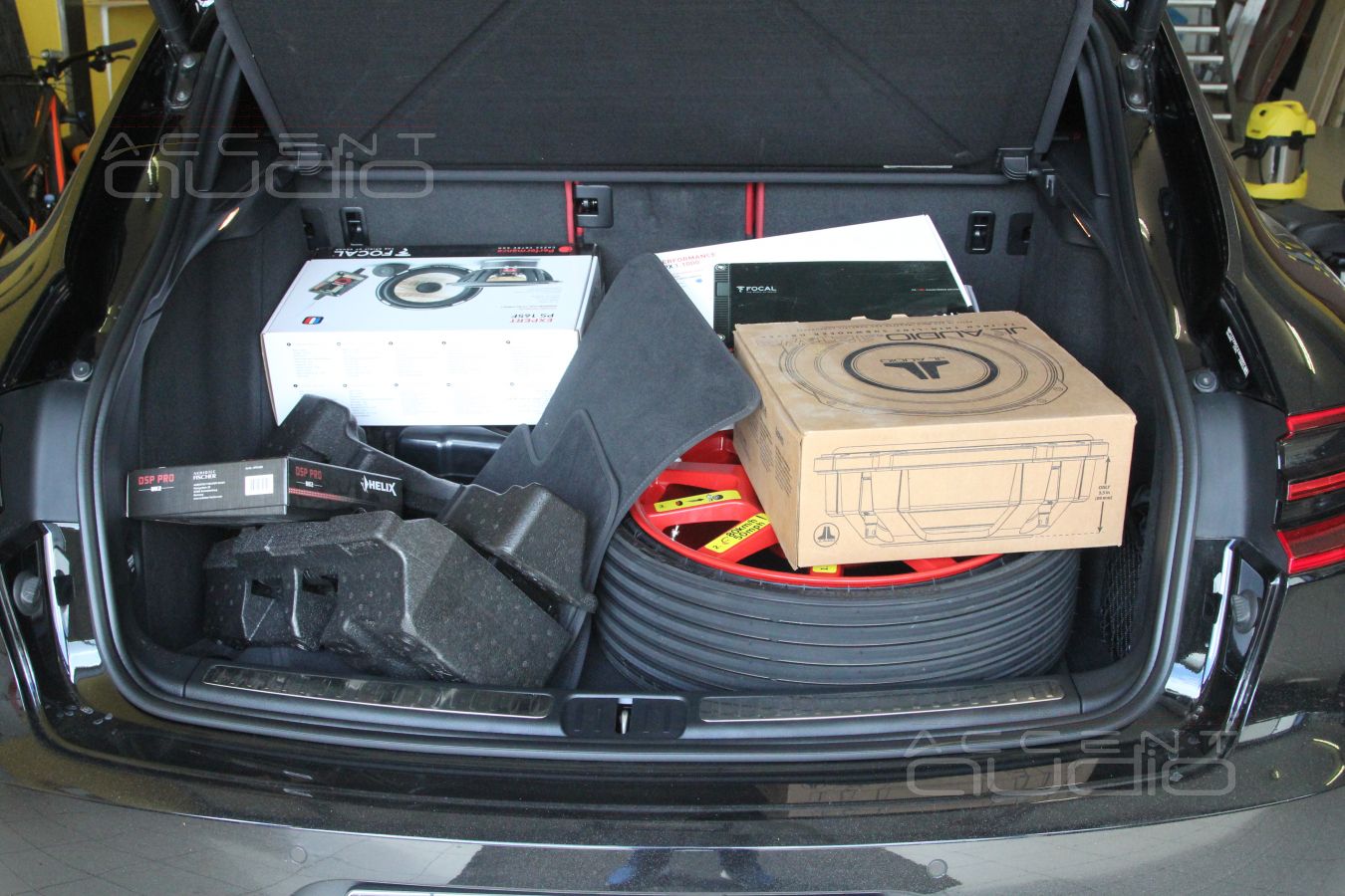 Для чего и почему мы снимаем автозвуковое оборудование с автомобилей