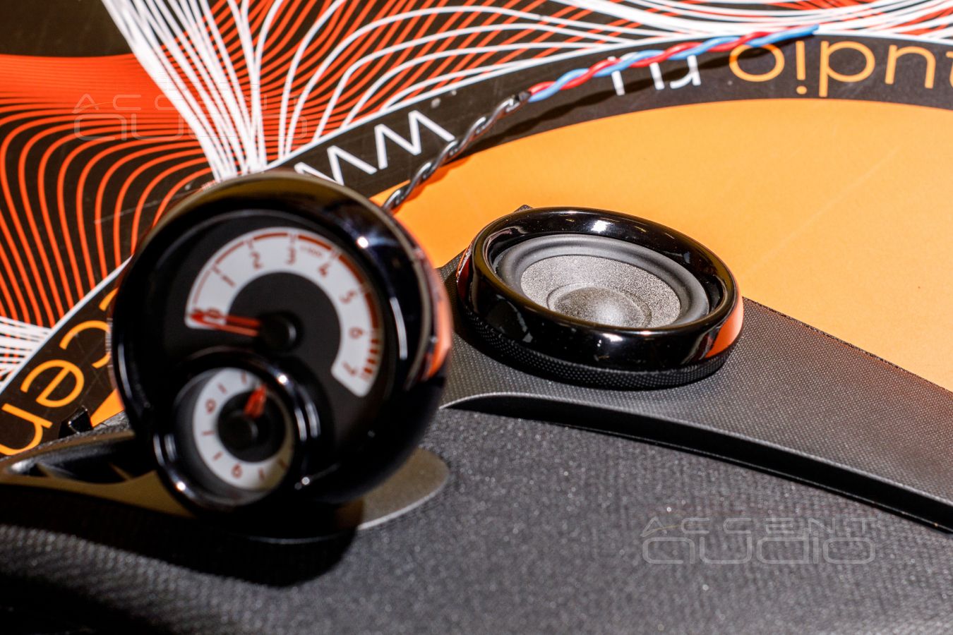 Интеграция: установка среднечастотных динамиков Brax ML3 в Smart Fortwo 