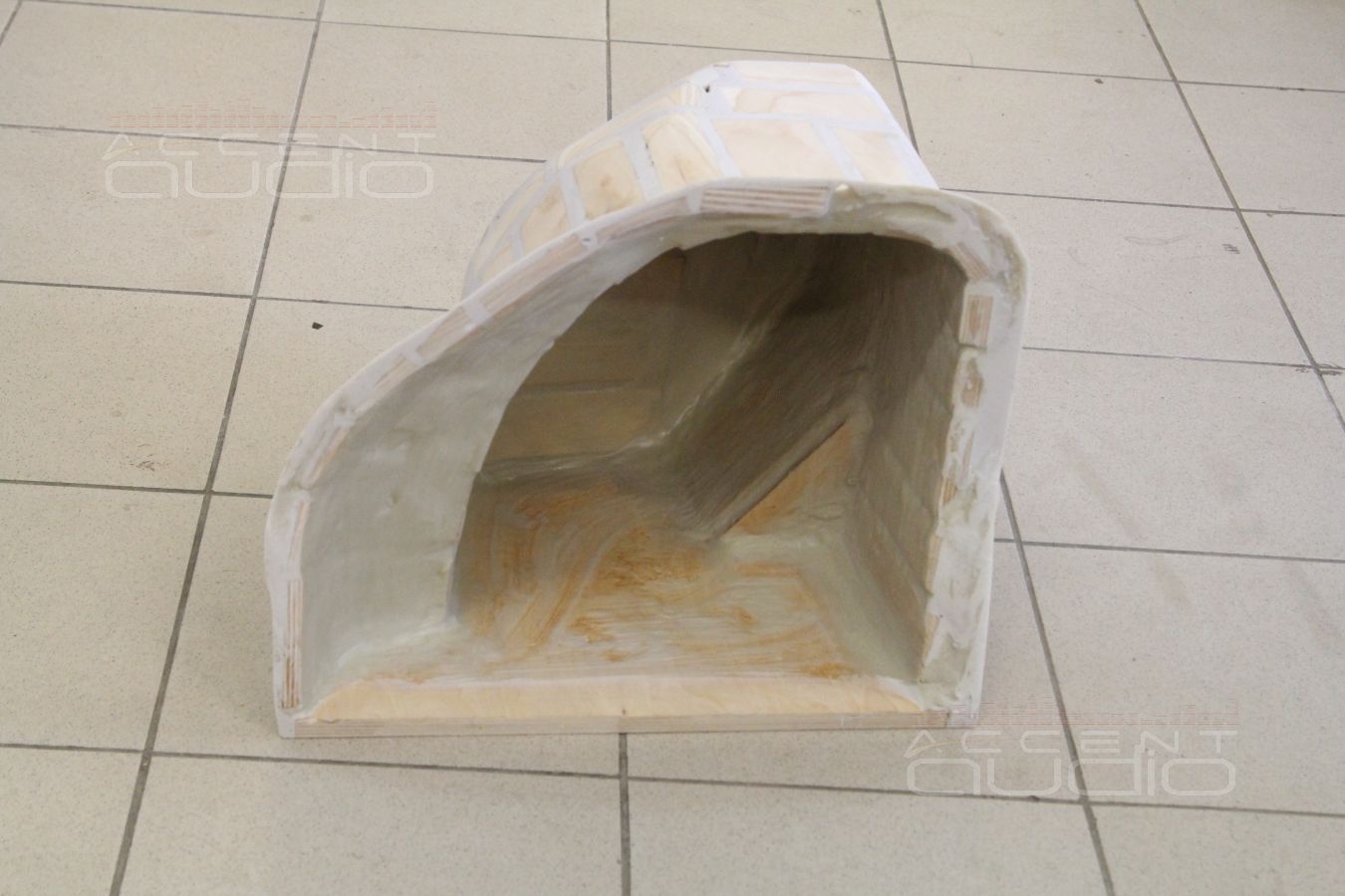 Сабвуфер стелс в Mercedes-Benz GLE Coupe