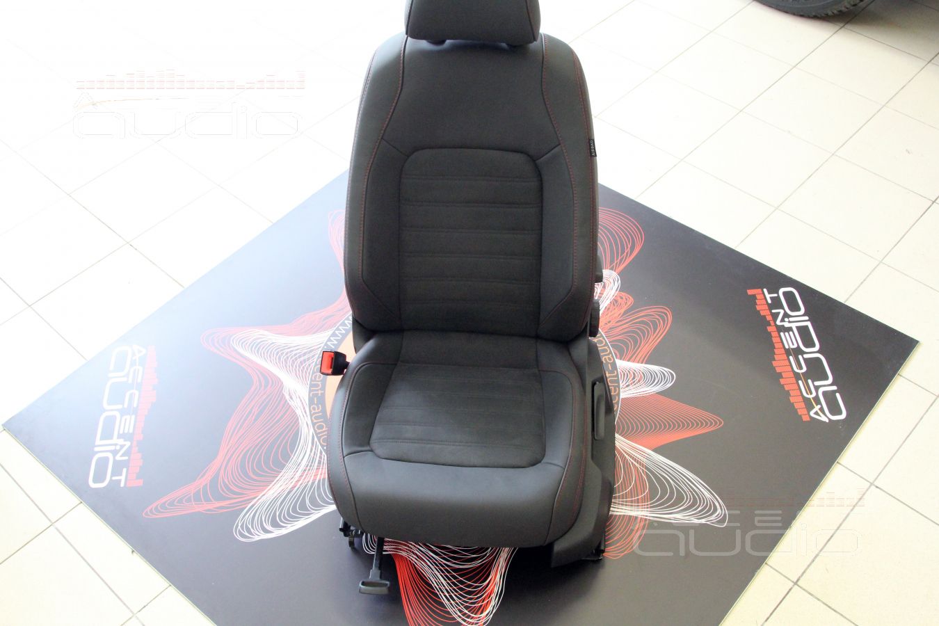 Уже не терпится послушать, но нужно перетягивать сидения….