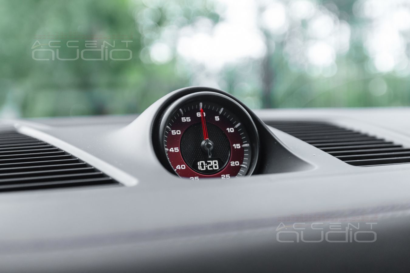 Звучание новой, премиальной аудиосистемы Audiotec-Fischer в Porsche Cayenne