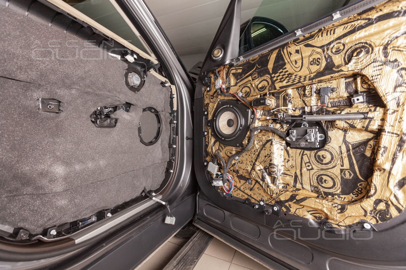 Аудиоподготовка дверей и установка мидбасовых динамиков Focal FLAX в Range Rover Sport