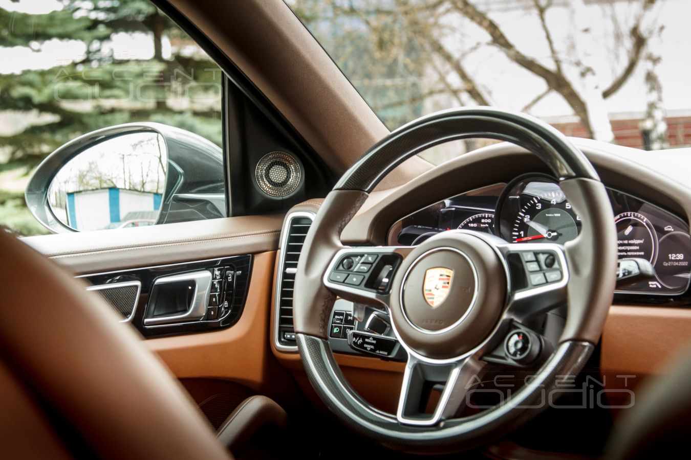 Разборчивость и кристальная чистота: твитеры Brax GL1 в Porsche Cayenne Coupe 2022