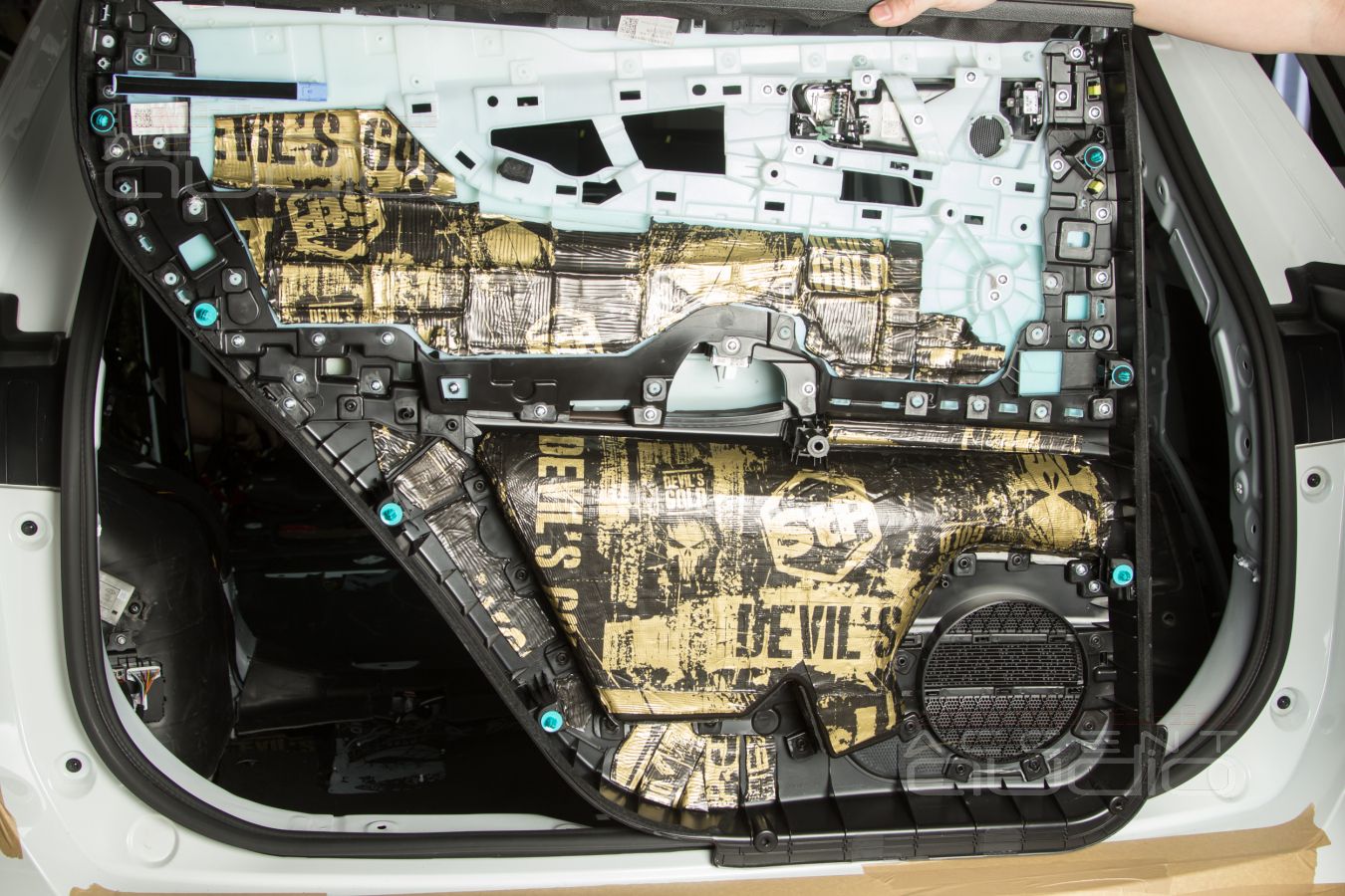 Шумоизоляция Chery Exceed и Tiggo