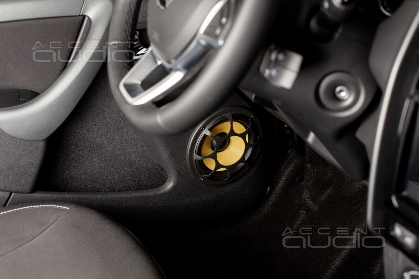 Аудиоподготовка дверей и установка акустики Focal MW ES165K (HPVE1078) в Renault Duster