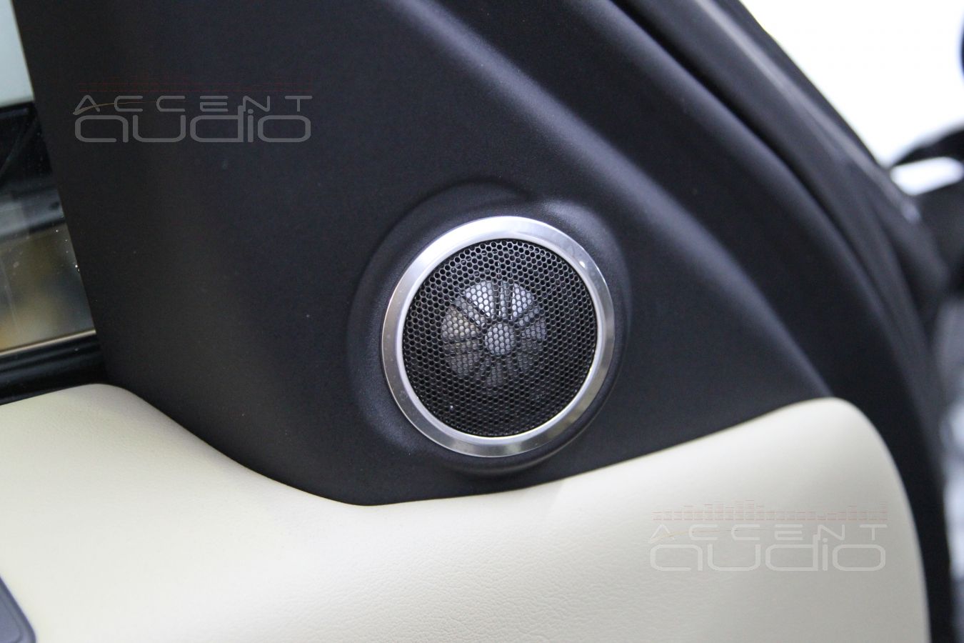 Аудиосистема в новом Range Rover Sport: как это может быть ?