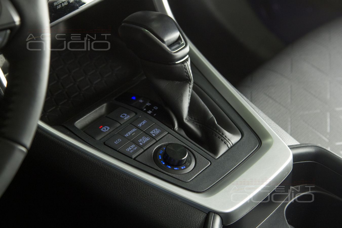 Звучание, настройка, управление аудиофильской SQ системой в Toyota Rav4