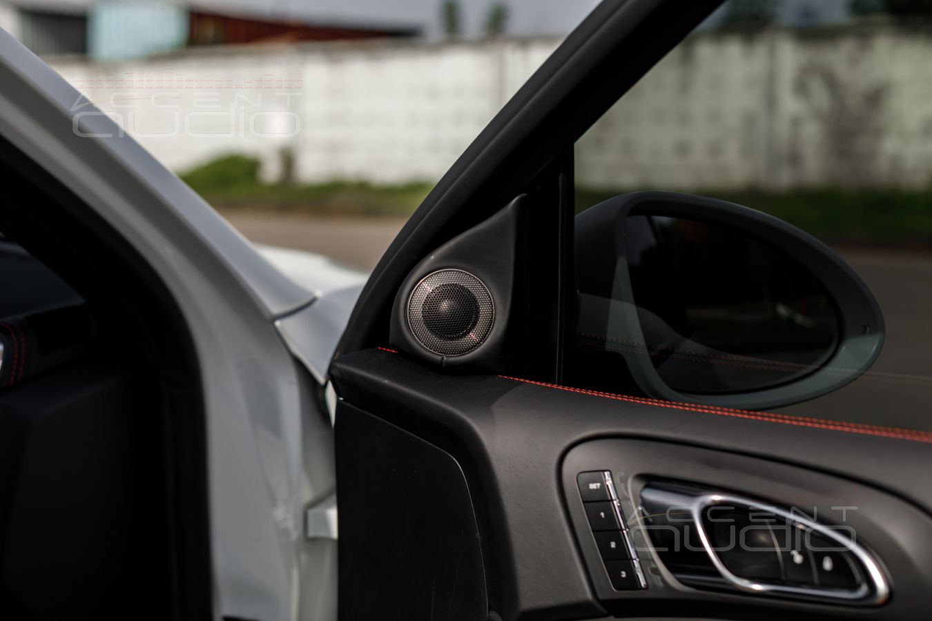 3D печать и 3D дизайн – размещение твитеров Brax ML1 в Porsche Cayenne