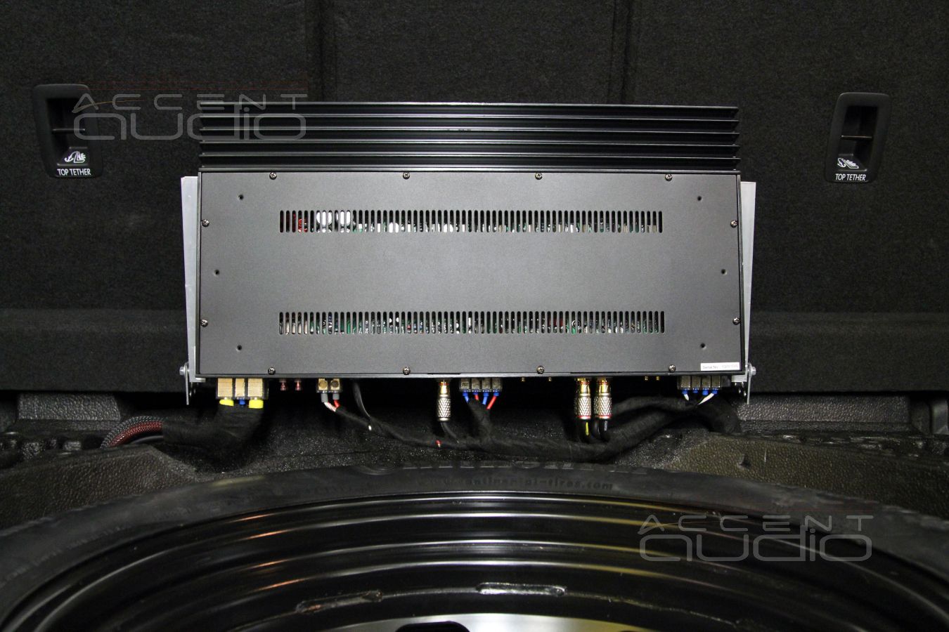 Интеграция пятиканального усилителя E.O.S в новом Volkswagen Tiguan