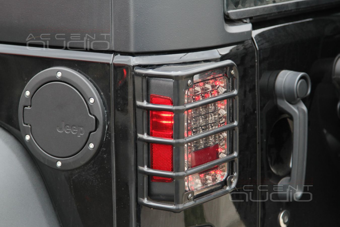 Тюнинг Jeep Wrangler Rubicon Black Edition: кроме аудиосистемы ...