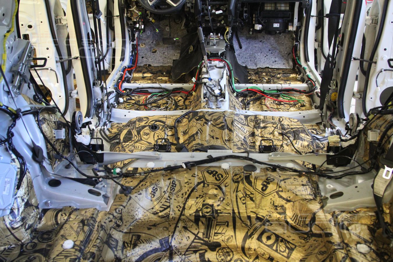 Шумоизоляция – жесткая необходимость для Subaru