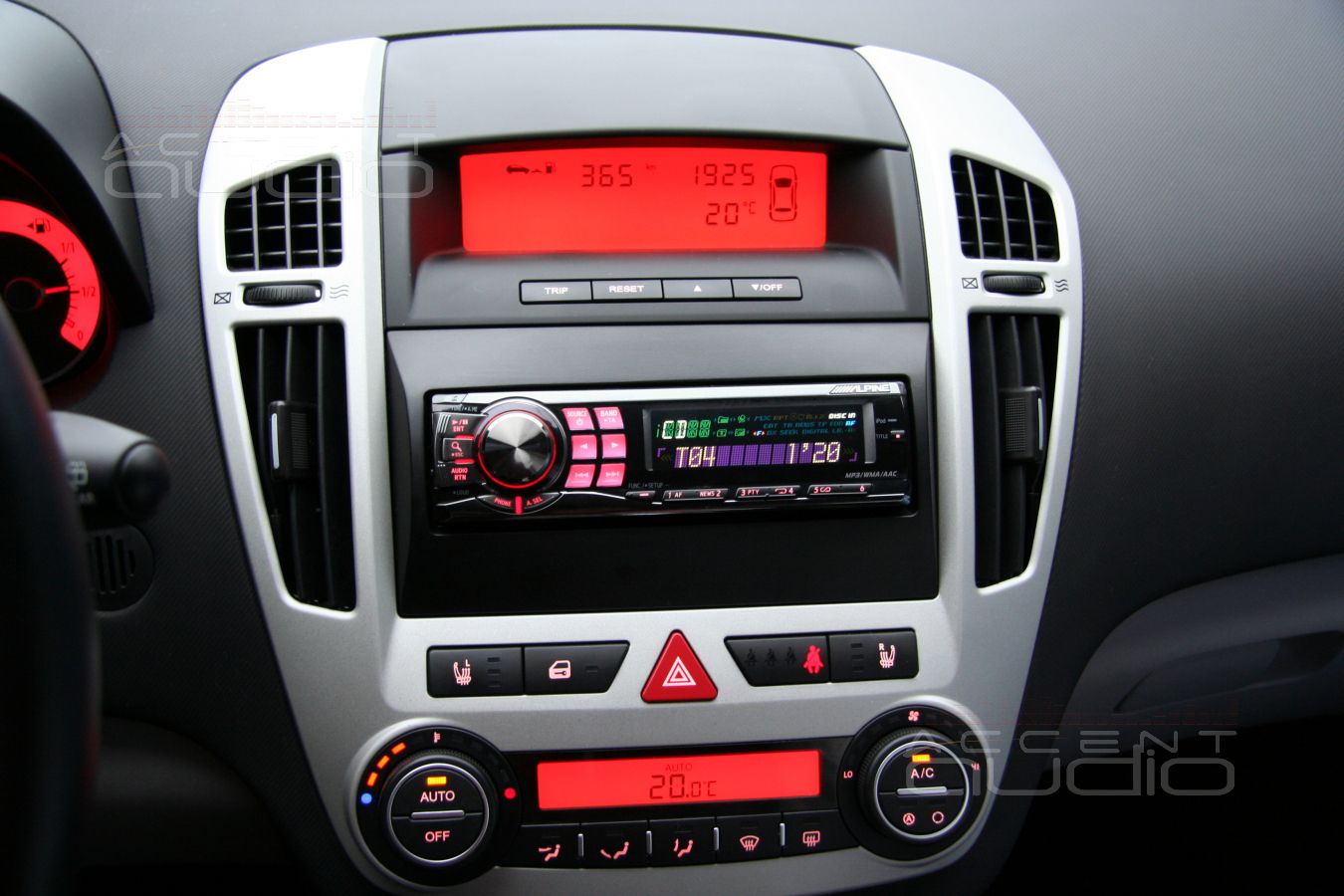 Разные Ceed-ы - один рестайл. Работаем с Kia Ceed New