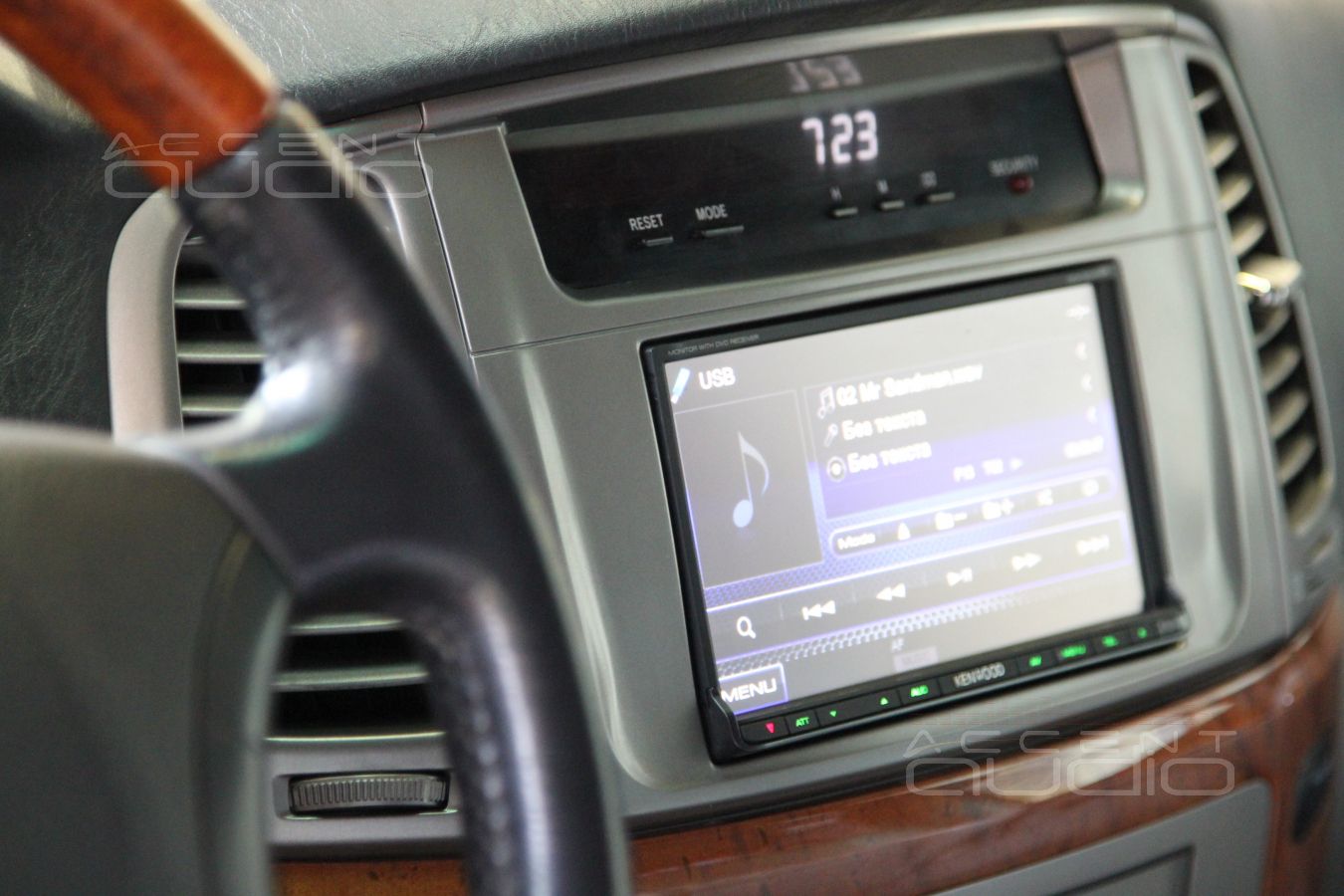 Коротко о наших решениях по Lexus LX 470