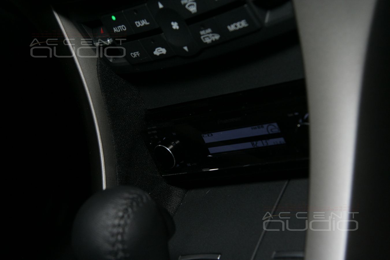 Параллельные Аккорды: две совершенно разные инсталляции на Honda Accord NEW