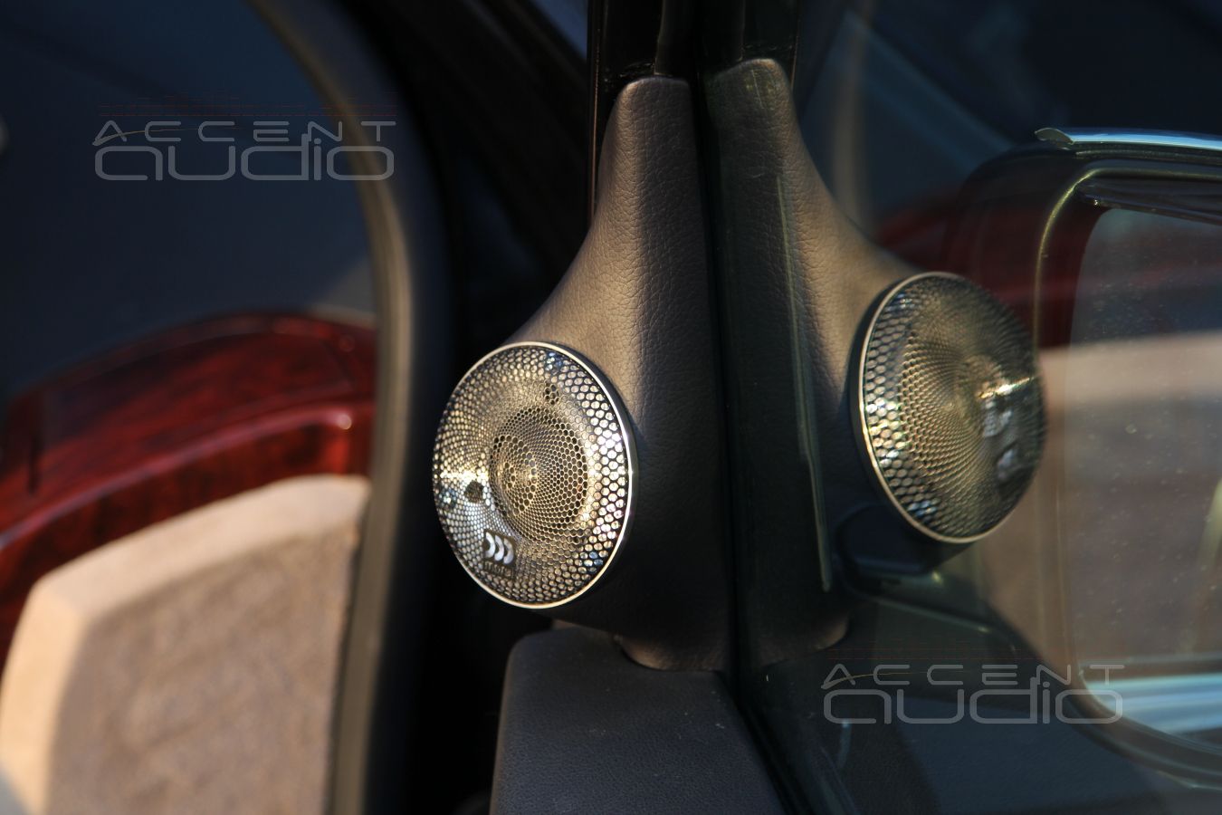 Установка акустики в Nissan X-Trail