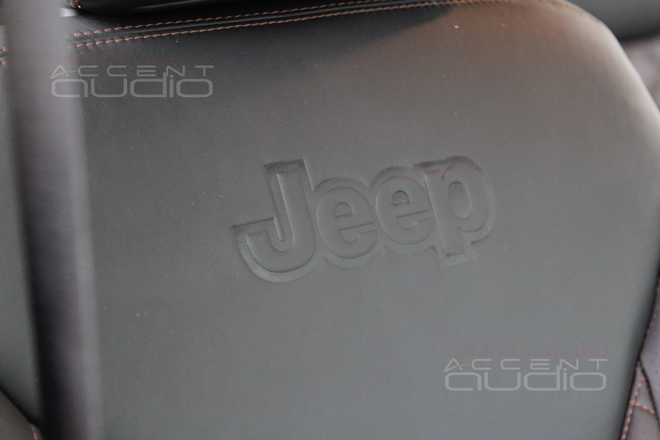 Эксклюзивный кожаный салон Jeep Wrangler