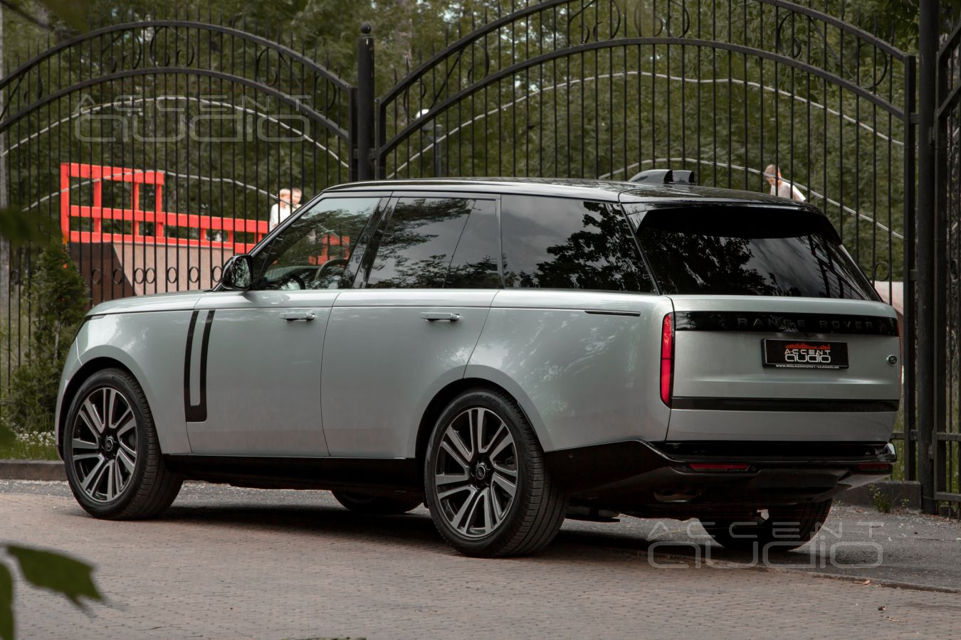 Техническое задание на модернизацию звука в новом Range Rover