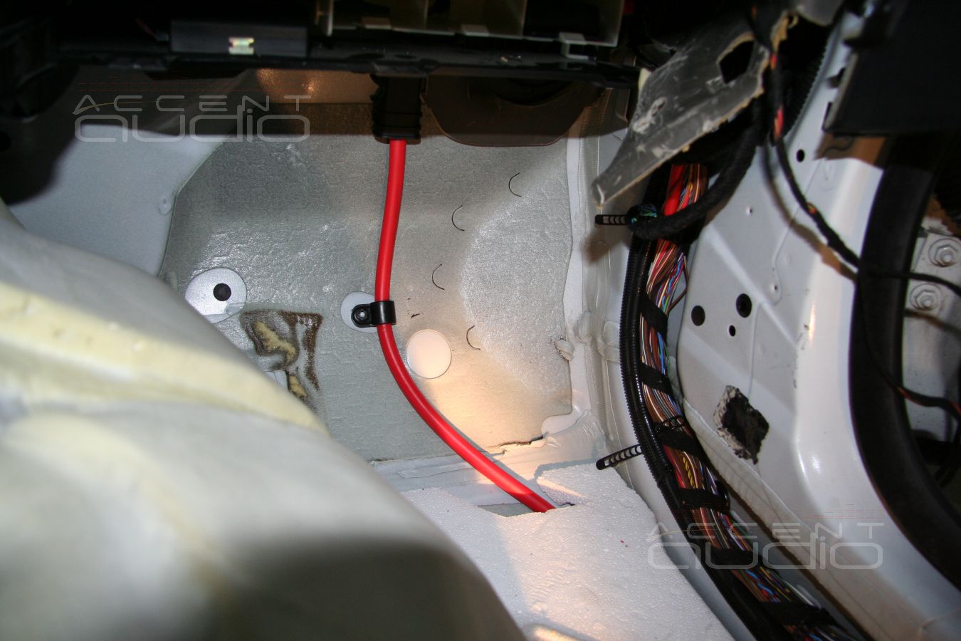 Кладем соревновательную проводку: BMW M3