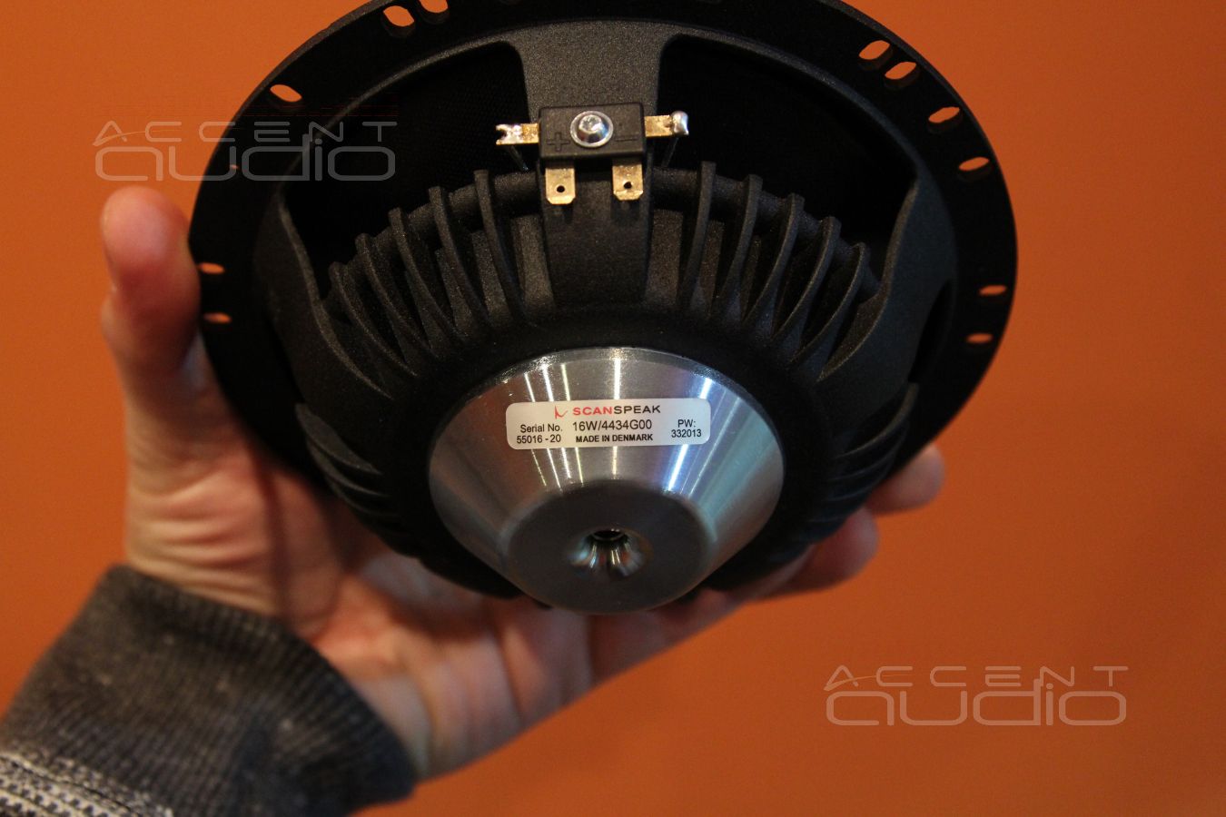 Установка акустики в Volkswagen Golf 7