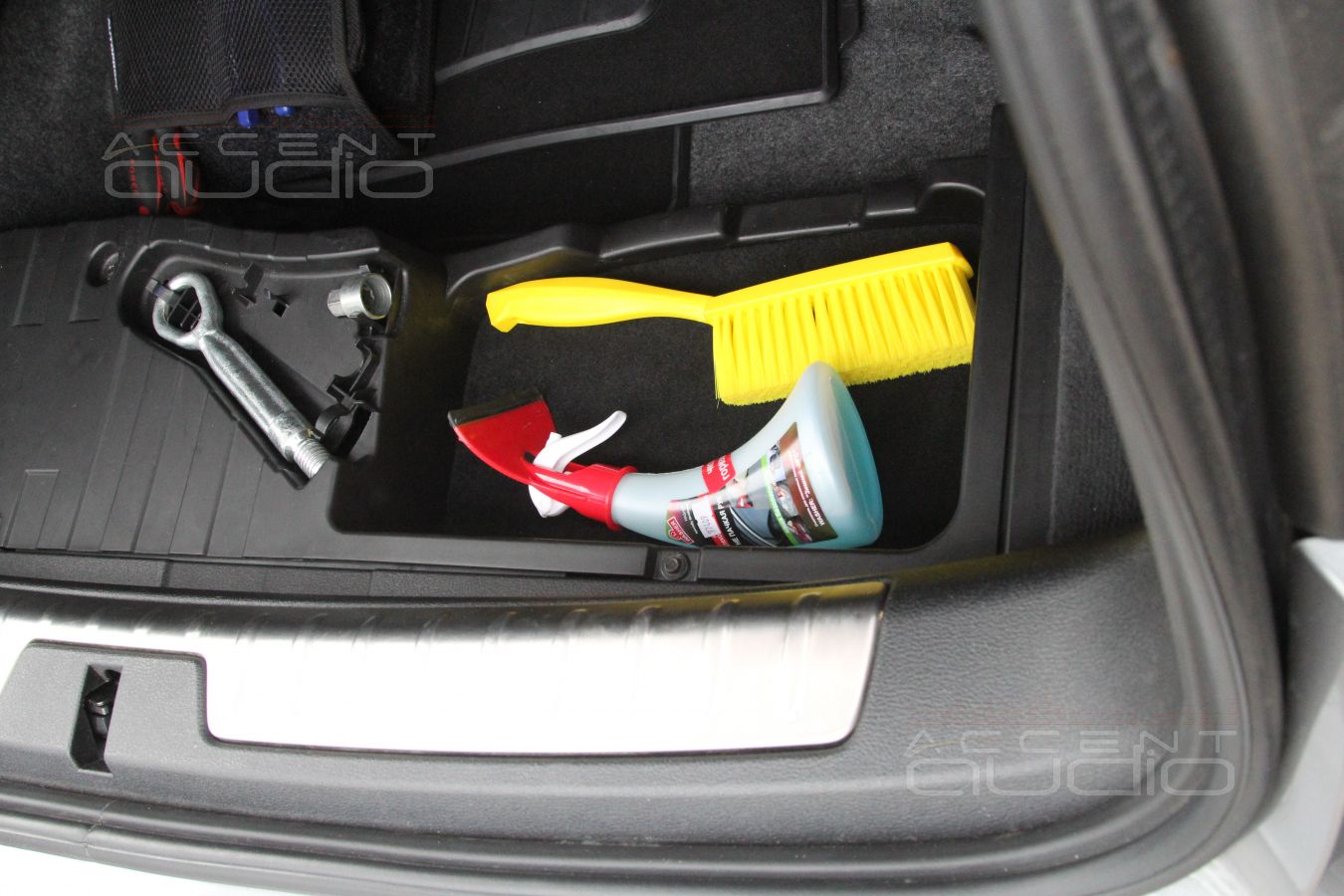 Курить – вредно, лучше управлять сабвуфером.