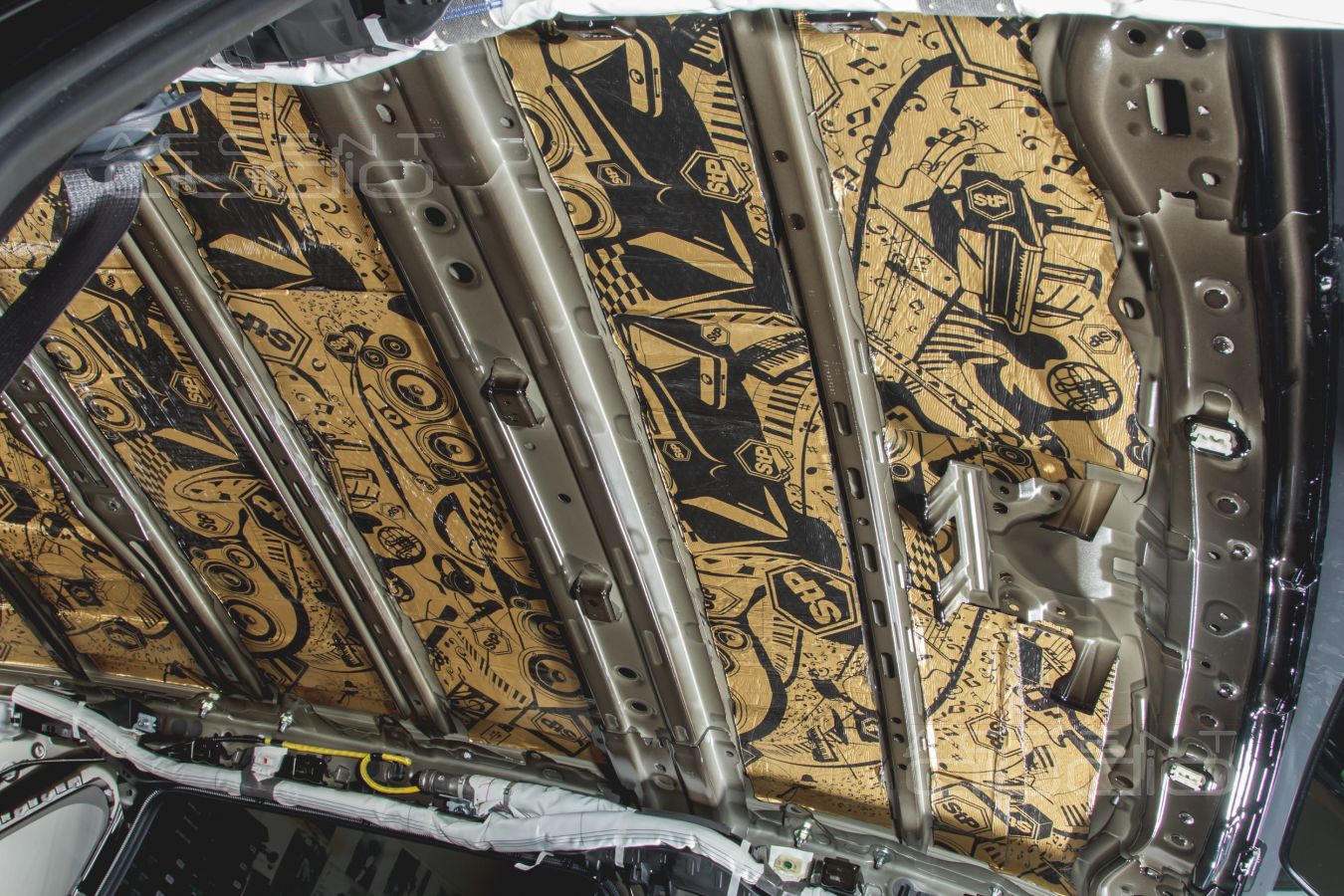 Полная шумоизоляция салона Toyota RAV4