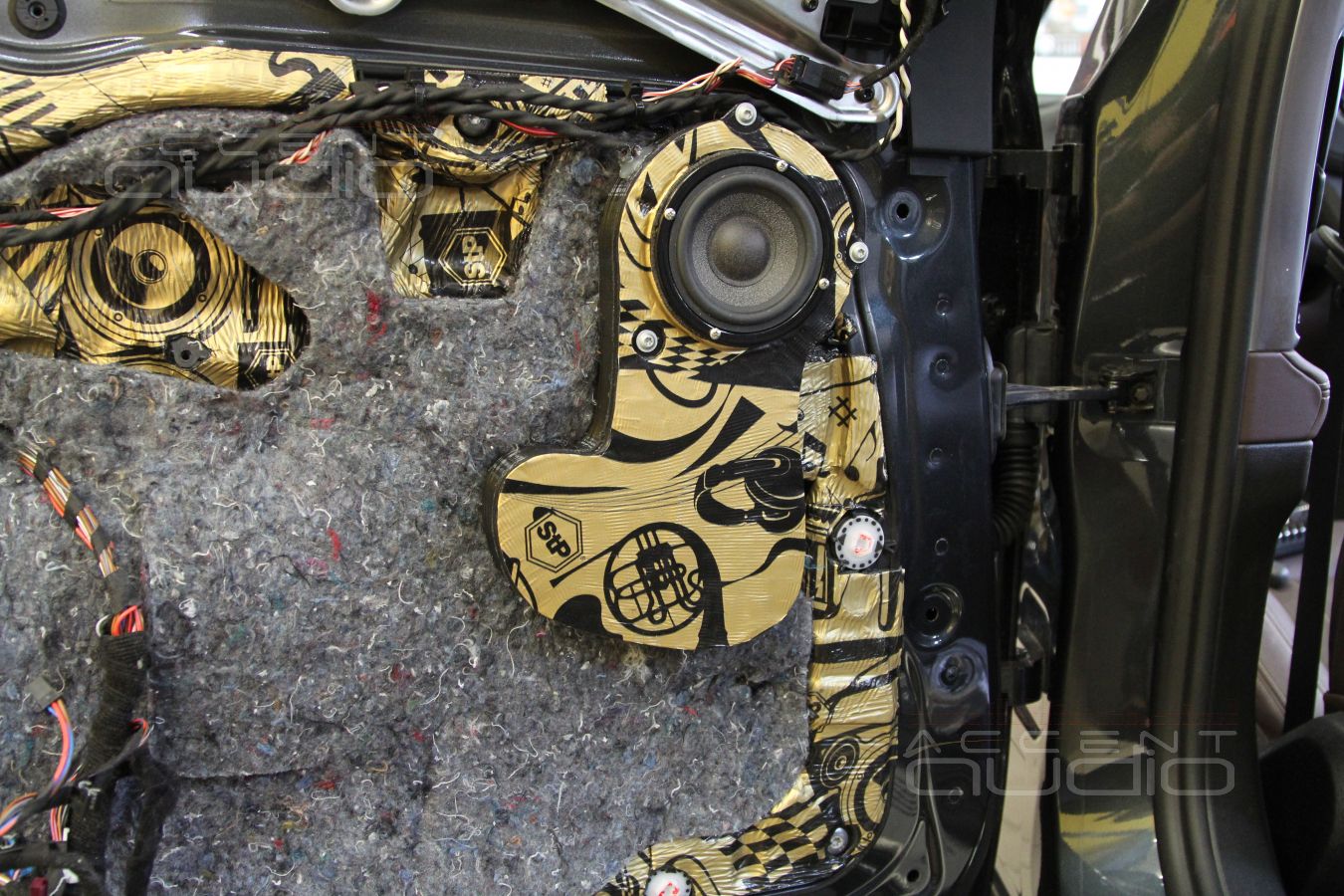 3D печать: правильная установка среднечастотных Brax ML3 в задние двери BMW 730 LD