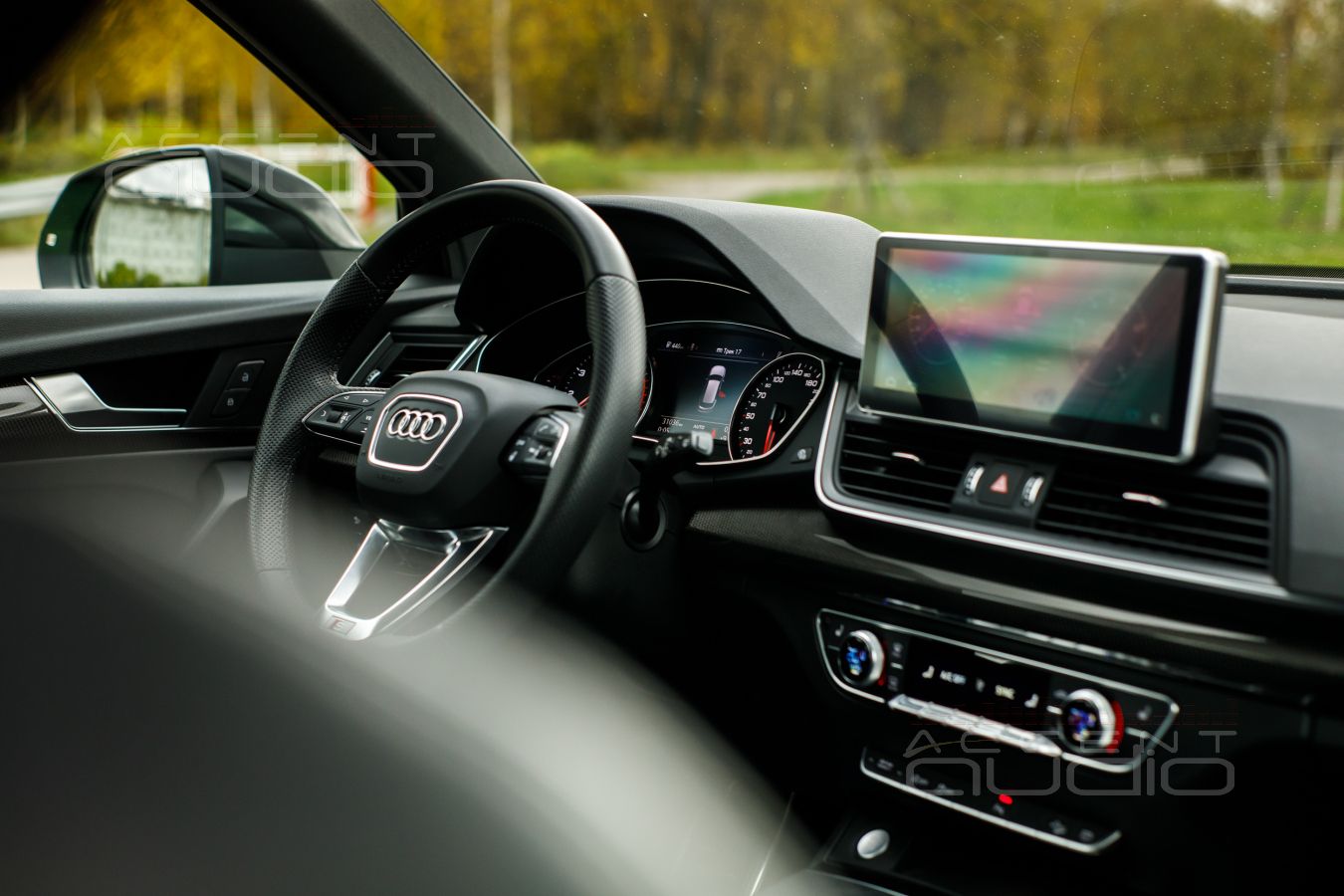 Техническое Задние на новую аудиосистему в Audi Q5 ll