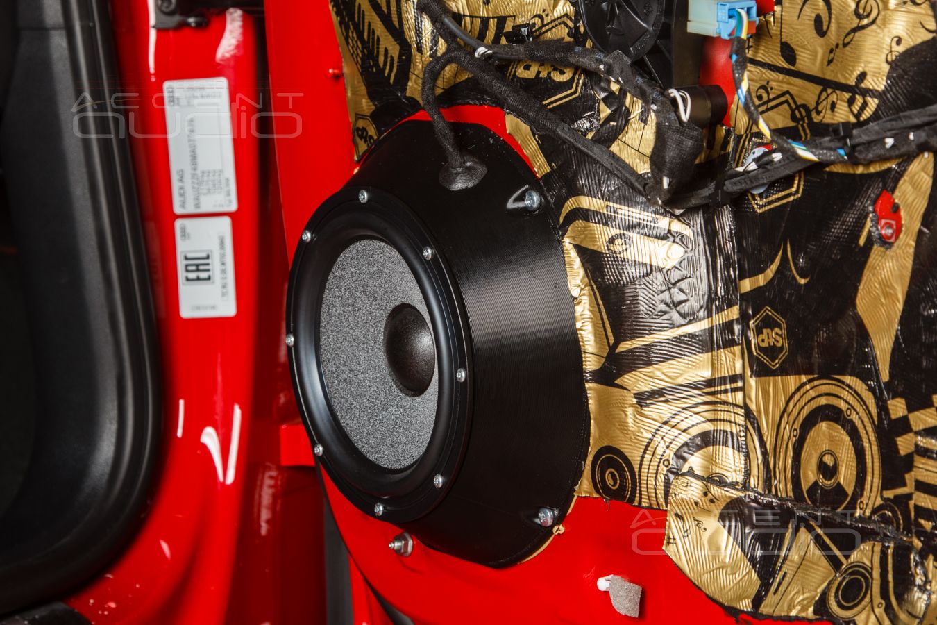 Аудиоподготовка-шумоизоляция дверей Audi A4 Avant 2021 и установка акустики Brax