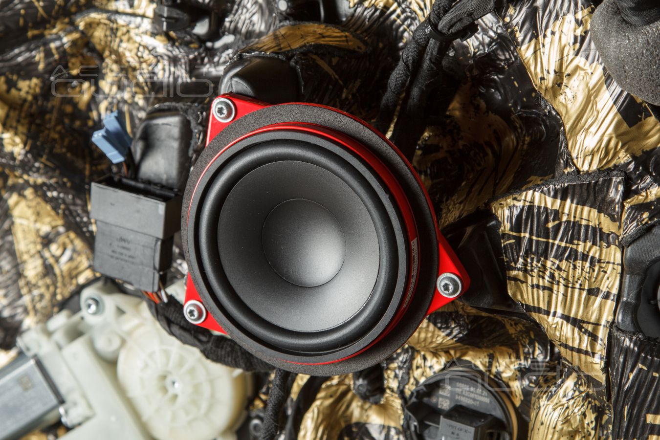 Установка ESB Audio BMW Front 100 в BMW X6 III (G06)