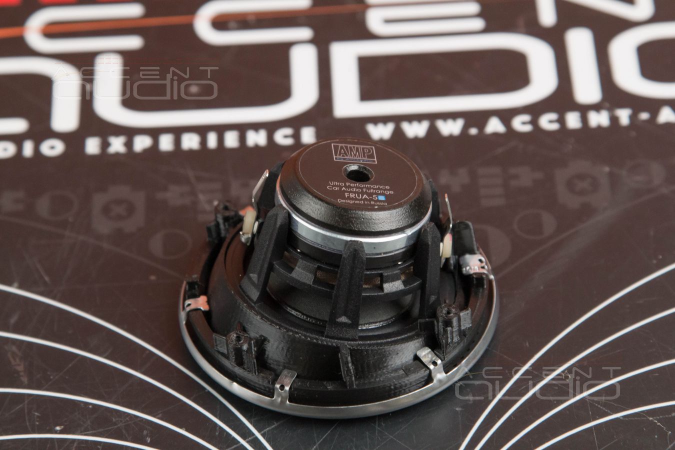 Тыловая акустика правильно – широкополосное решение для Lixiang Li7