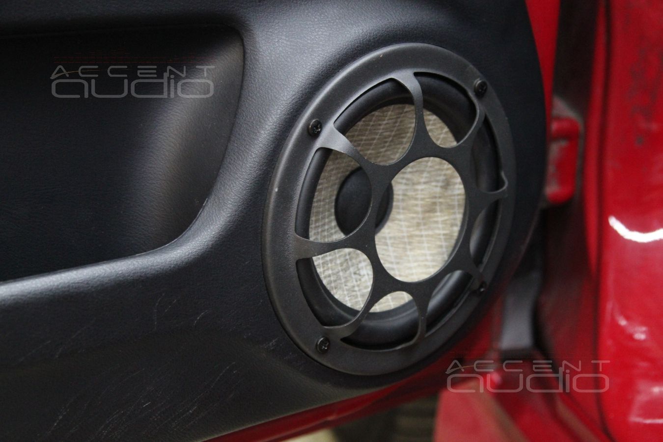 Установка акустики Focal Performance в Honda Accord 7